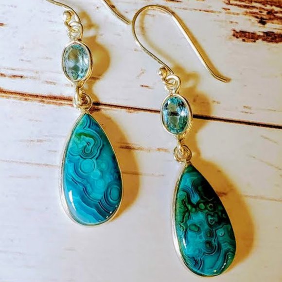 The Girl With Kaleidoscope Eyes Jewelry - Laguna Lace & Topaz Earrings